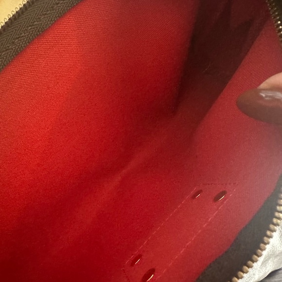 Authentic EVA DAMIER Louis Vuitton bag - Picture 3 of 8